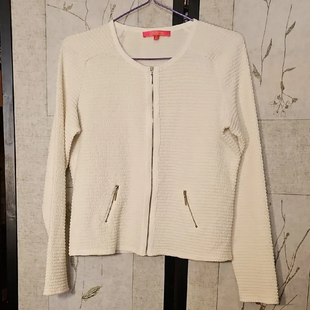 Catherines White Blazer with Textured Fabric and Zip-Up Style